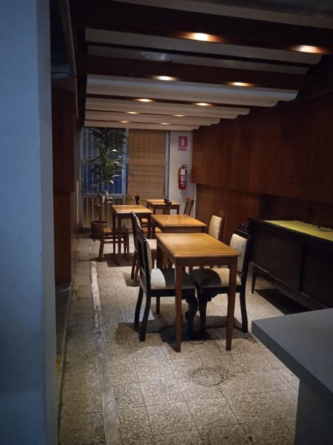 Hotel Estacion Central Лима Екстериор снимка