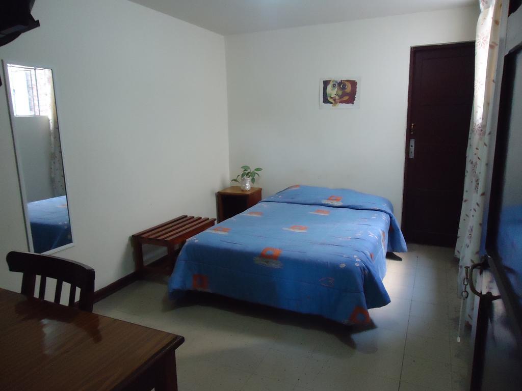 Hotel Estacion Central Лима Екстериор снимка